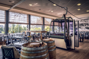 Restaurant view