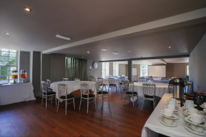 Example Cabaret Style view