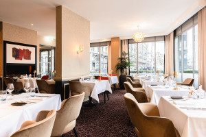 Restaurant view