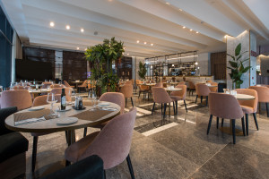 Restaurant view