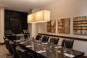 Example Boardroom Style view